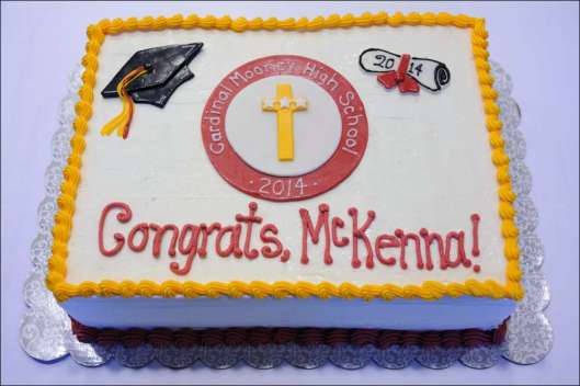 mooney-graduation-cake-2