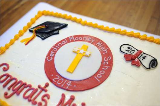 mooney-graduation-cake-4